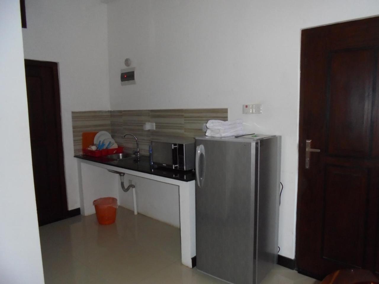 Jmf Hotel Negombo Ngoại thất bức ảnh