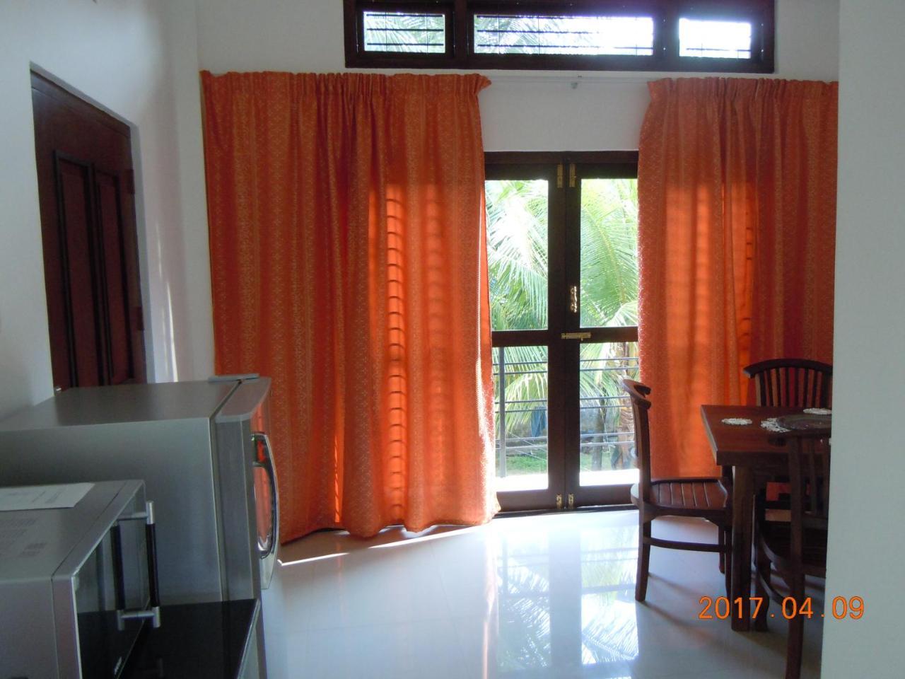 Jmf Hotel Negombo Ngoại thất bức ảnh