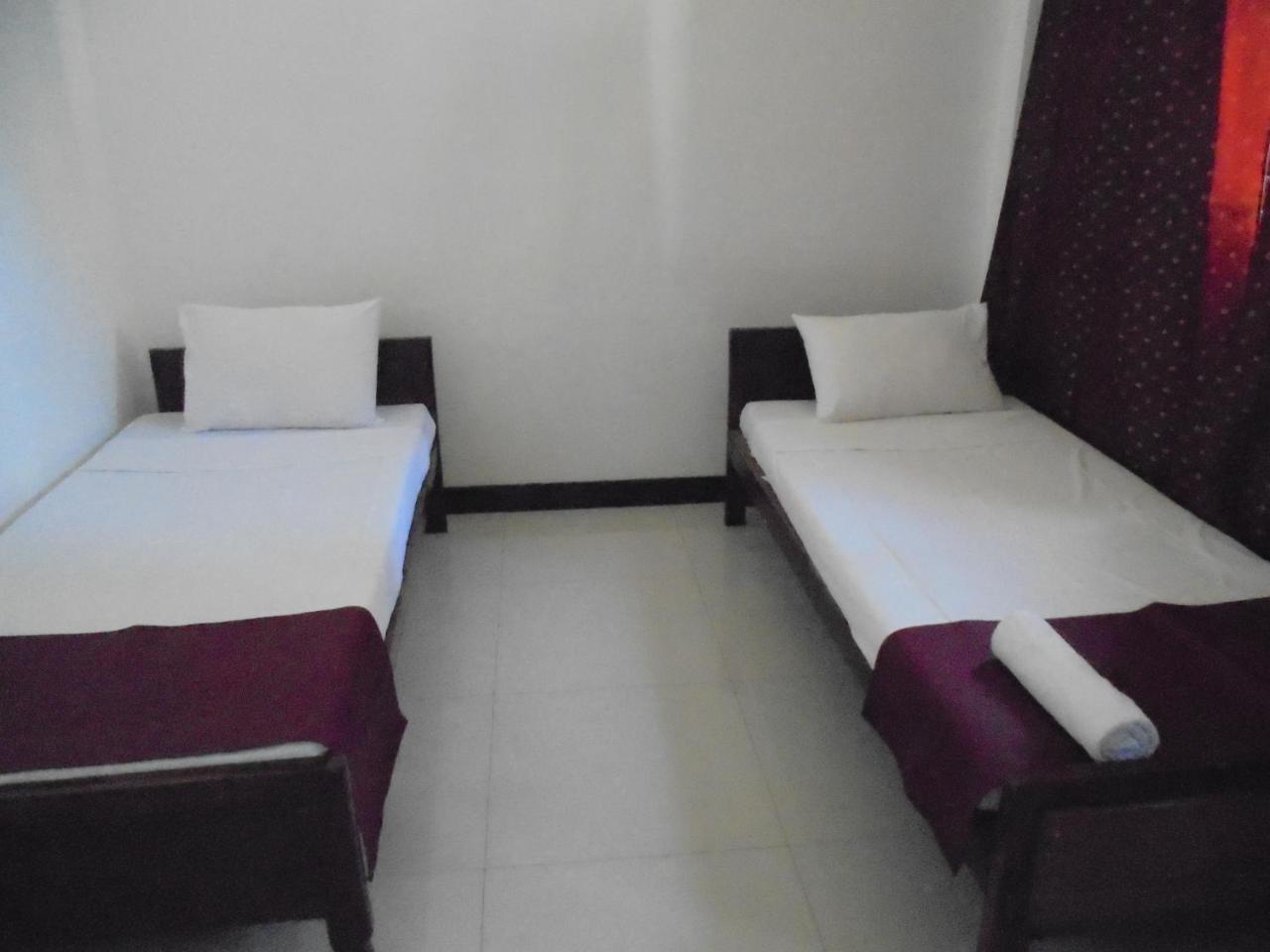 Jmf Hotel Negombo Ngoại thất bức ảnh