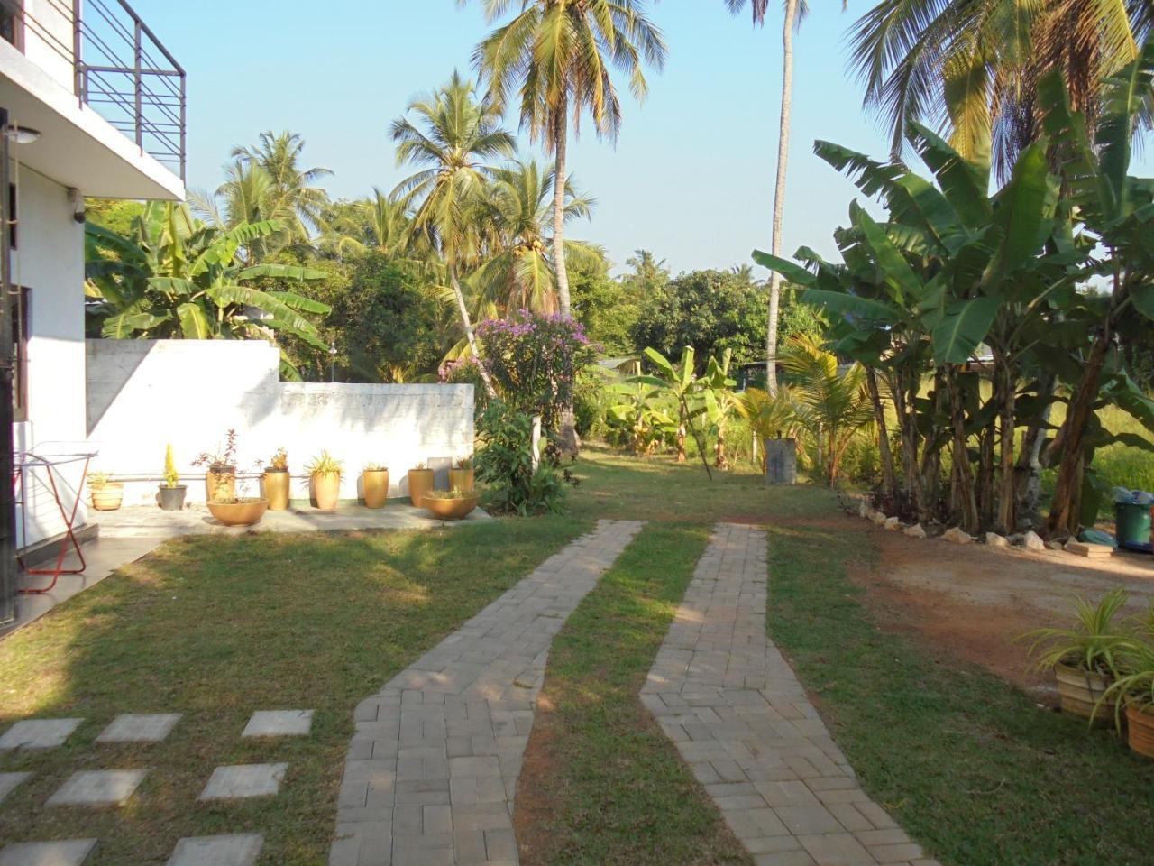 Jmf Hotel Negombo Ngoại thất bức ảnh